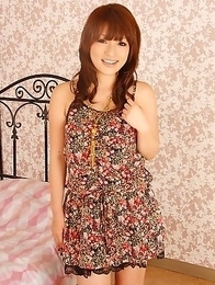 Yukina Mori displaying her cunt