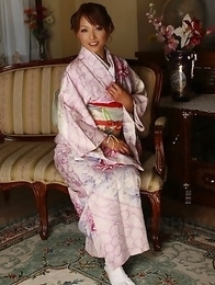 Cute Kaede Moritaka shows her pussy